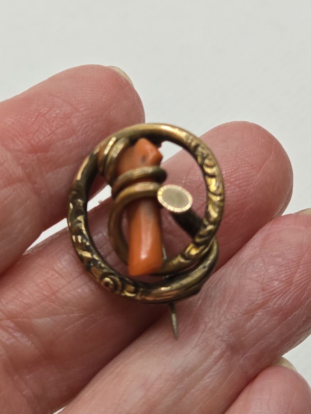 Small Victorian Branch Coral Love Knot Brooch Antique 1800s - Picture 6 of 9